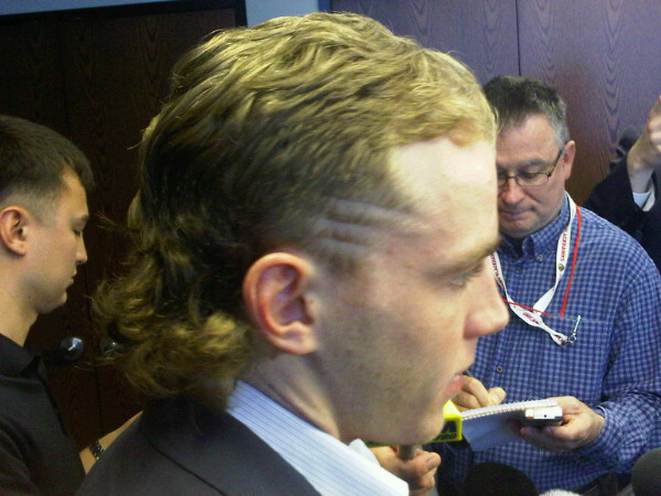 Patrick Kane's playoff mullet is back and better than ever